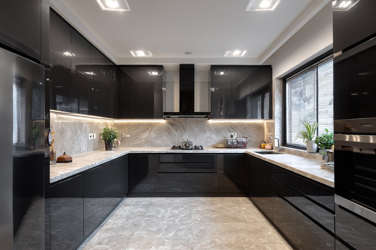 Contemporary Island Kitchen featuring Blum Soft-Close Tandem Boxes & Pull-outs #132